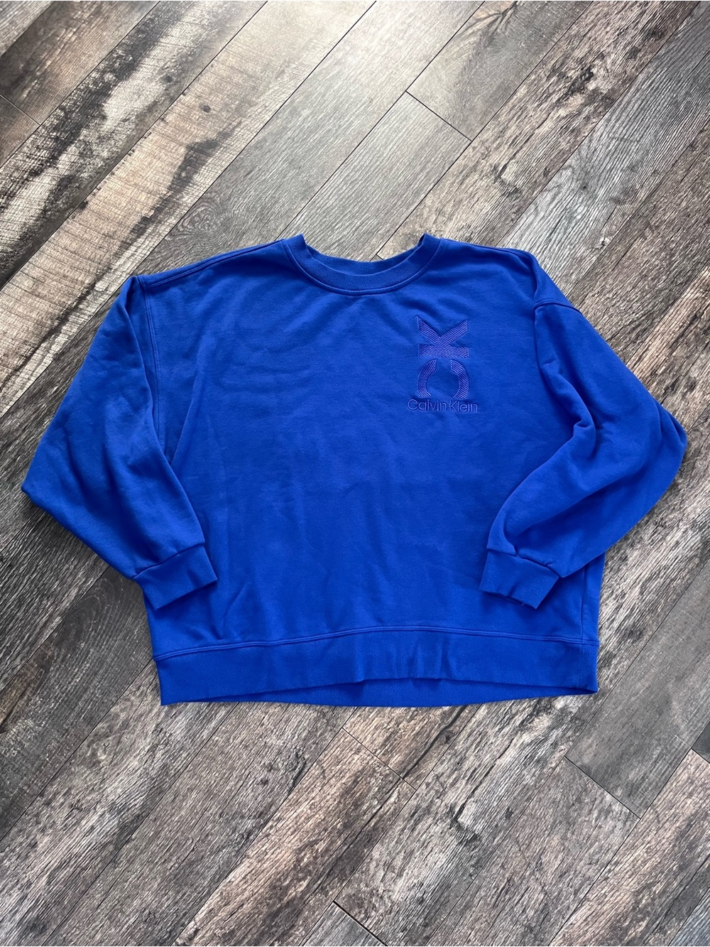 Calvin Klein Embroidered Logo Crewneck Sweatshirt - XL